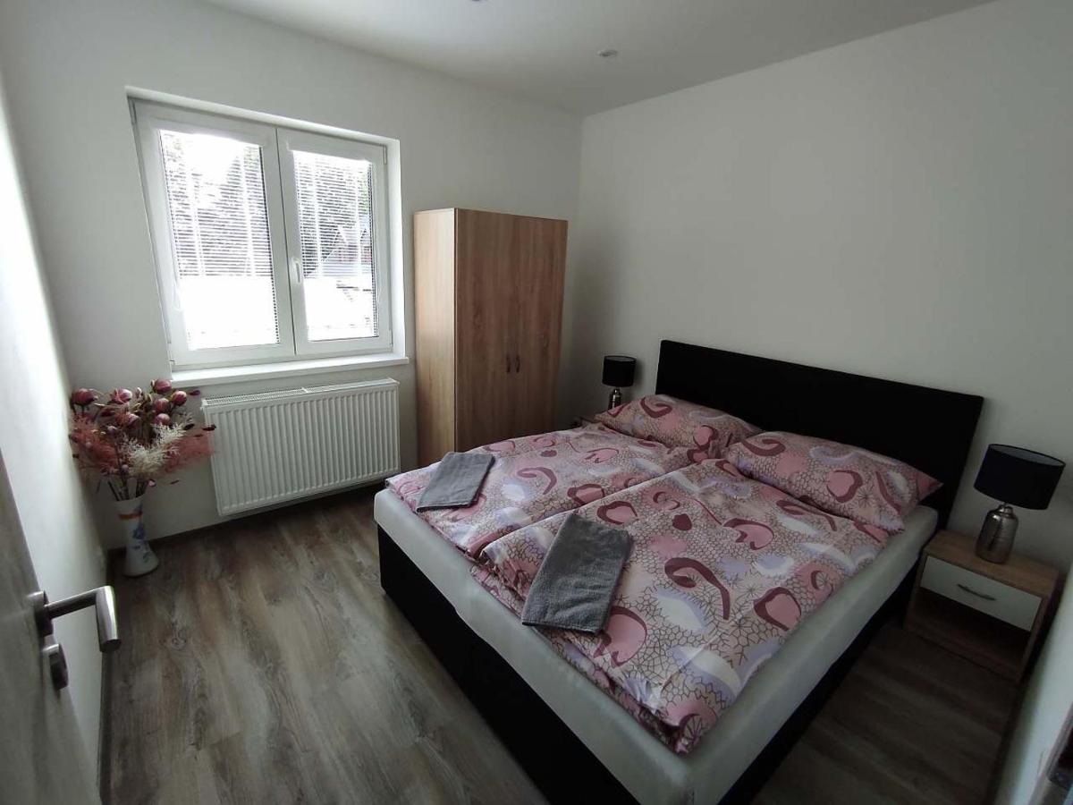 Apartman Levandule Marenice Eksteriør billede