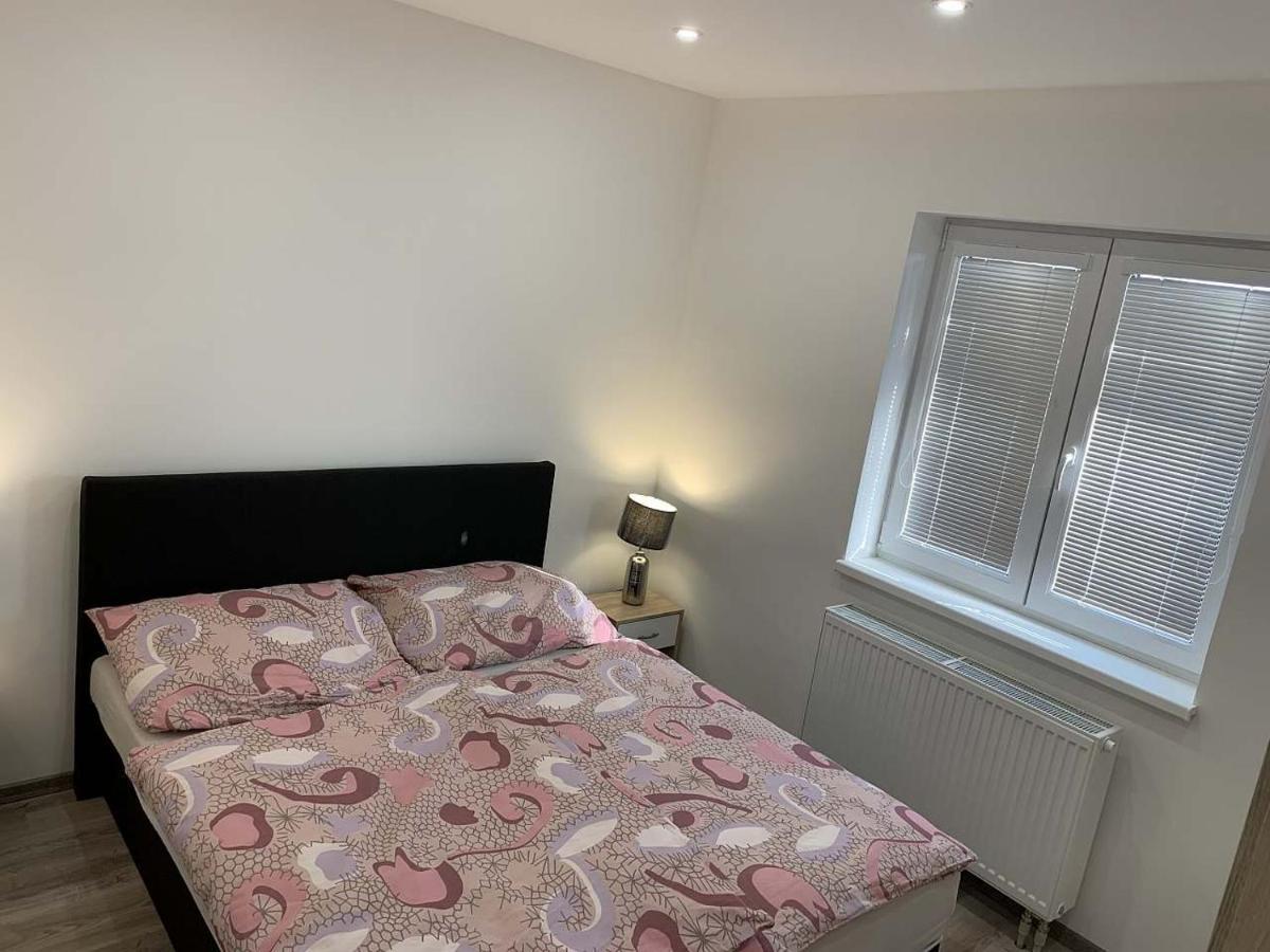 Apartman Levandule Marenice Eksteriør billede