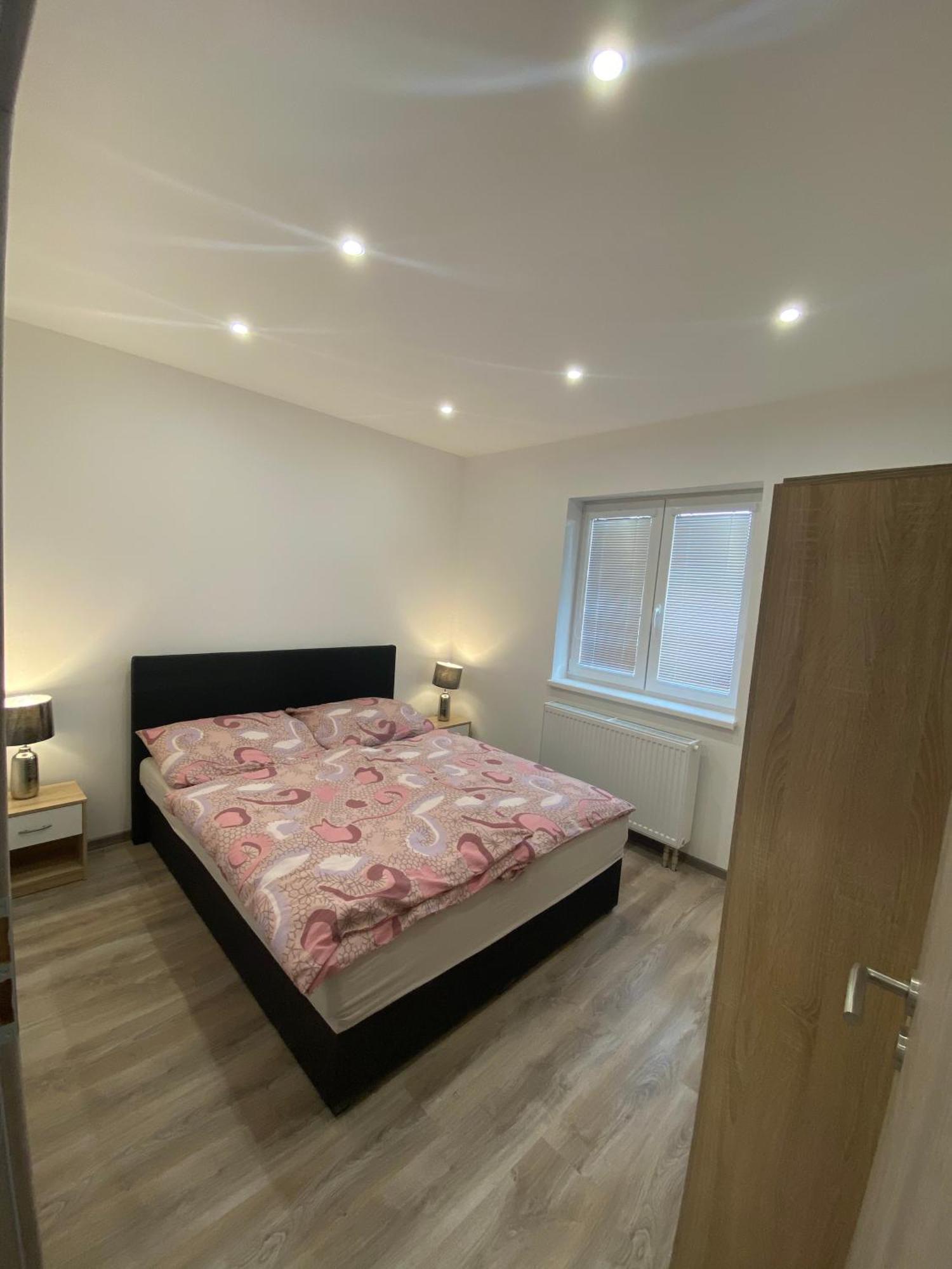 Apartman Levandule Marenice Eksteriør billede